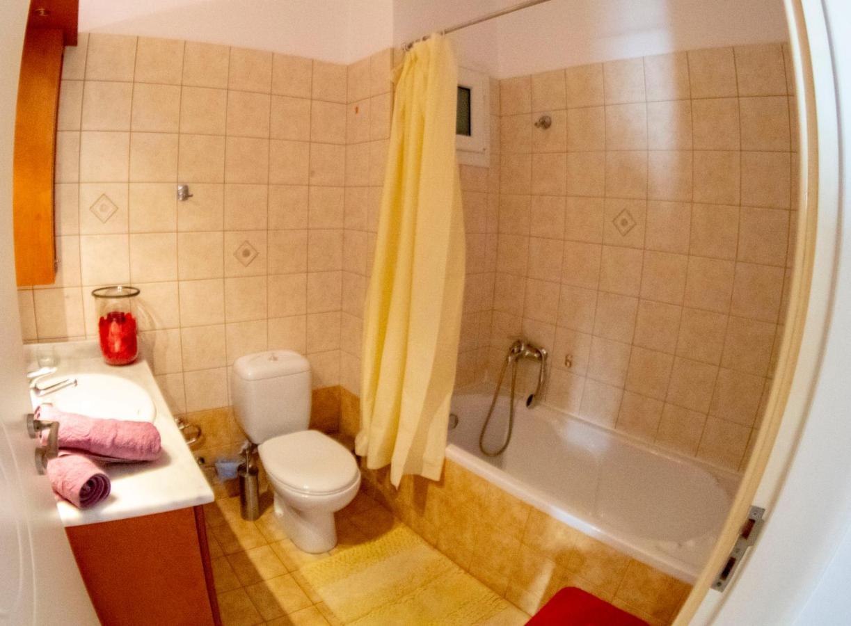 A Quiet Apartment Close To The Sea Гувес Екстер'єр фото