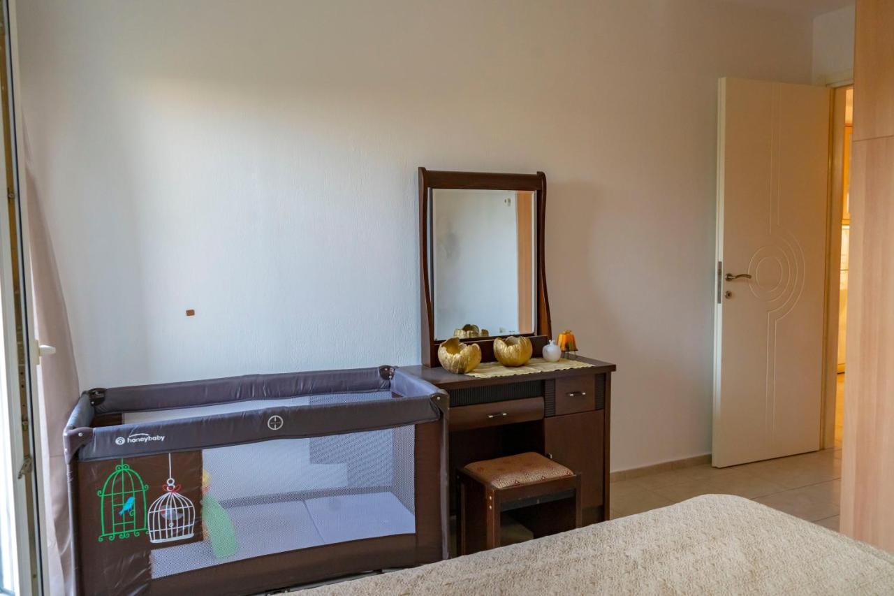 A Quiet Apartment Close To The Sea Гувес Екстер'єр фото